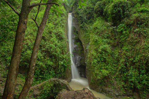 curug siluwok kulon progo