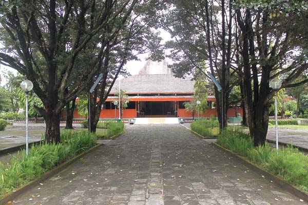 Museum Monumen Pangeran Diponegoro